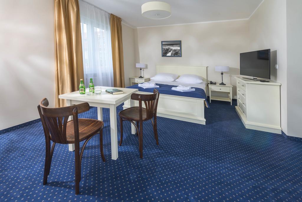 Hotel Mona Lisa Wellness & Spa Kołobrzeg Buitenkant foto